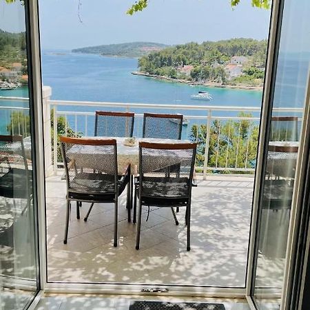 Apartments Danijela Лумбарда Екстериор снимка