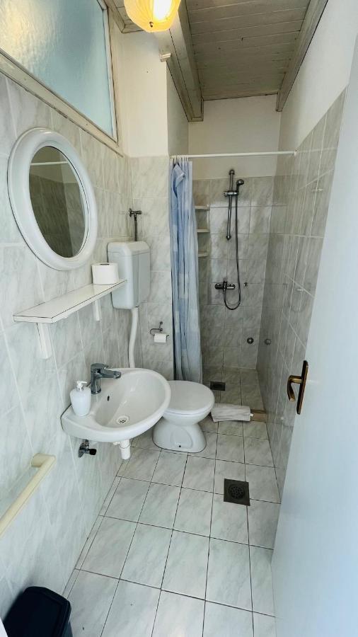Apartments Danijela Лумбарда Екстериор снимка