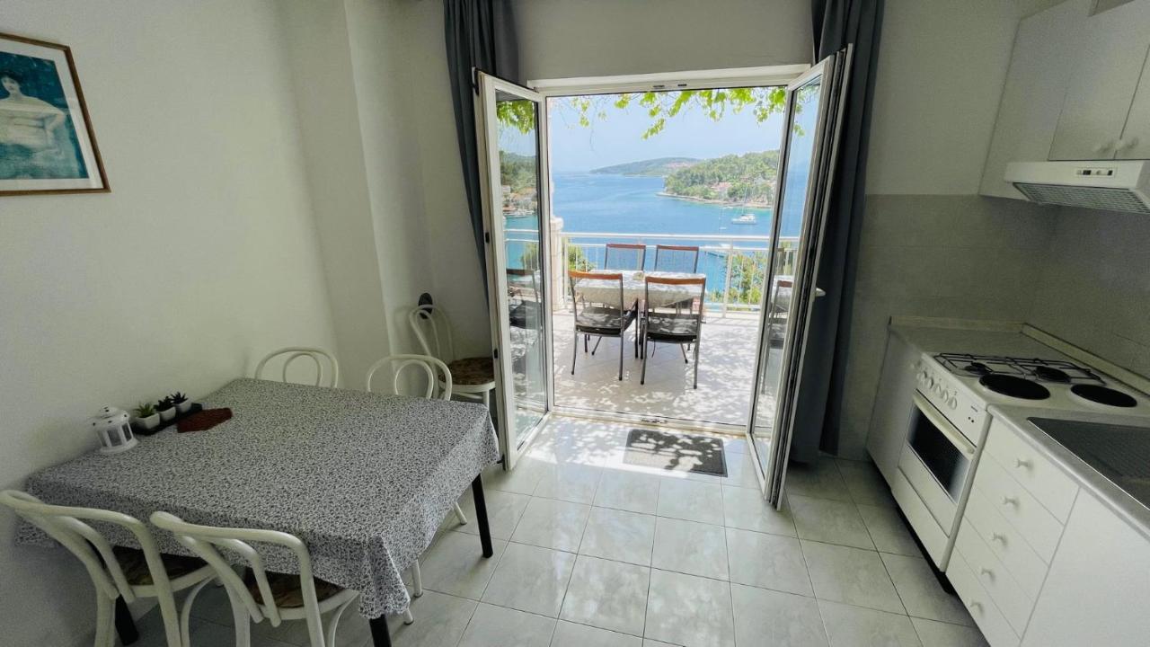 Apartments Danijela Лумбарда Екстериор снимка