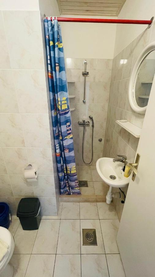 Apartments Danijela Лумбарда Екстериор снимка