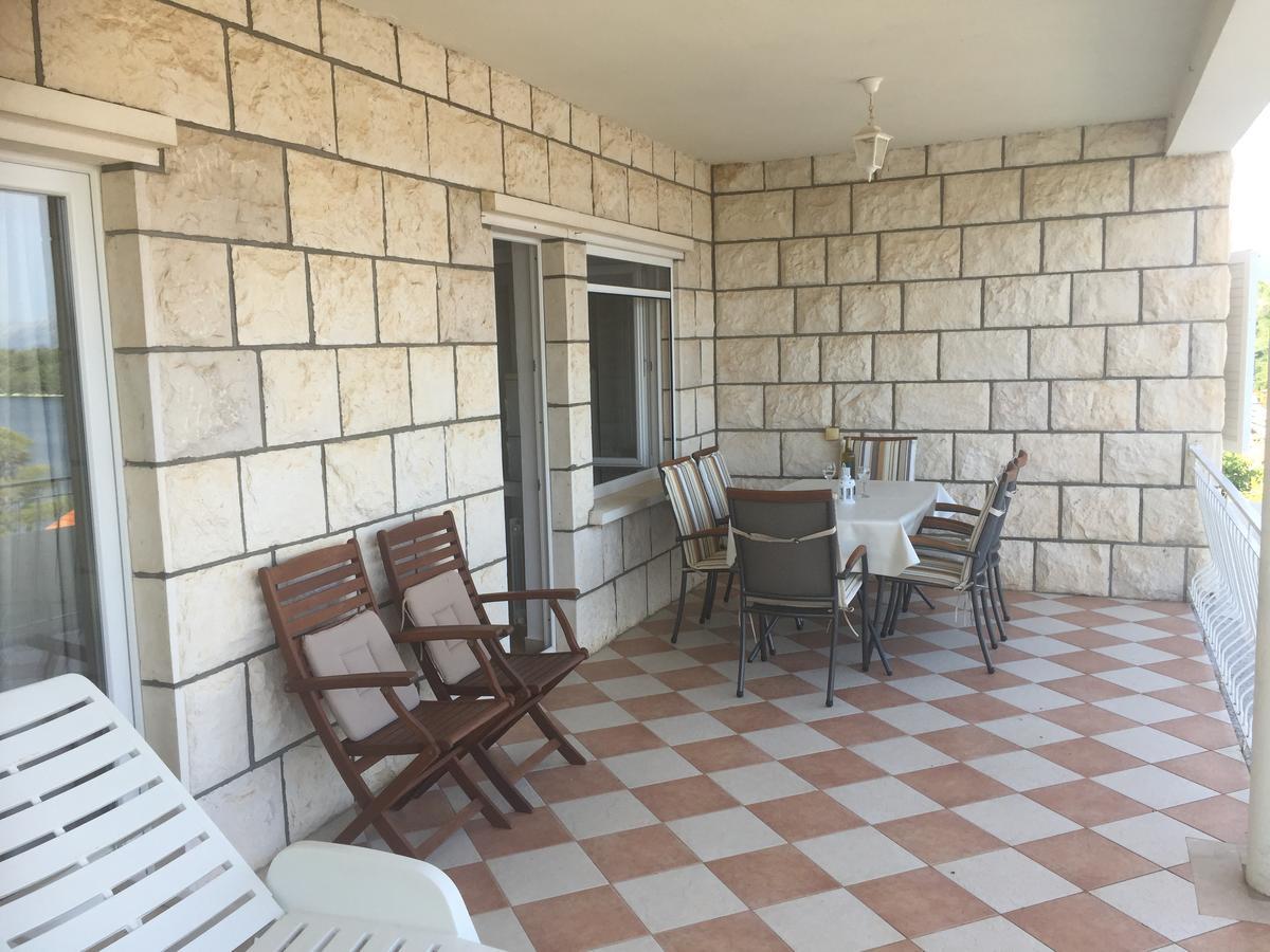 Apartments Danijela Лумбарда Екстериор снимка